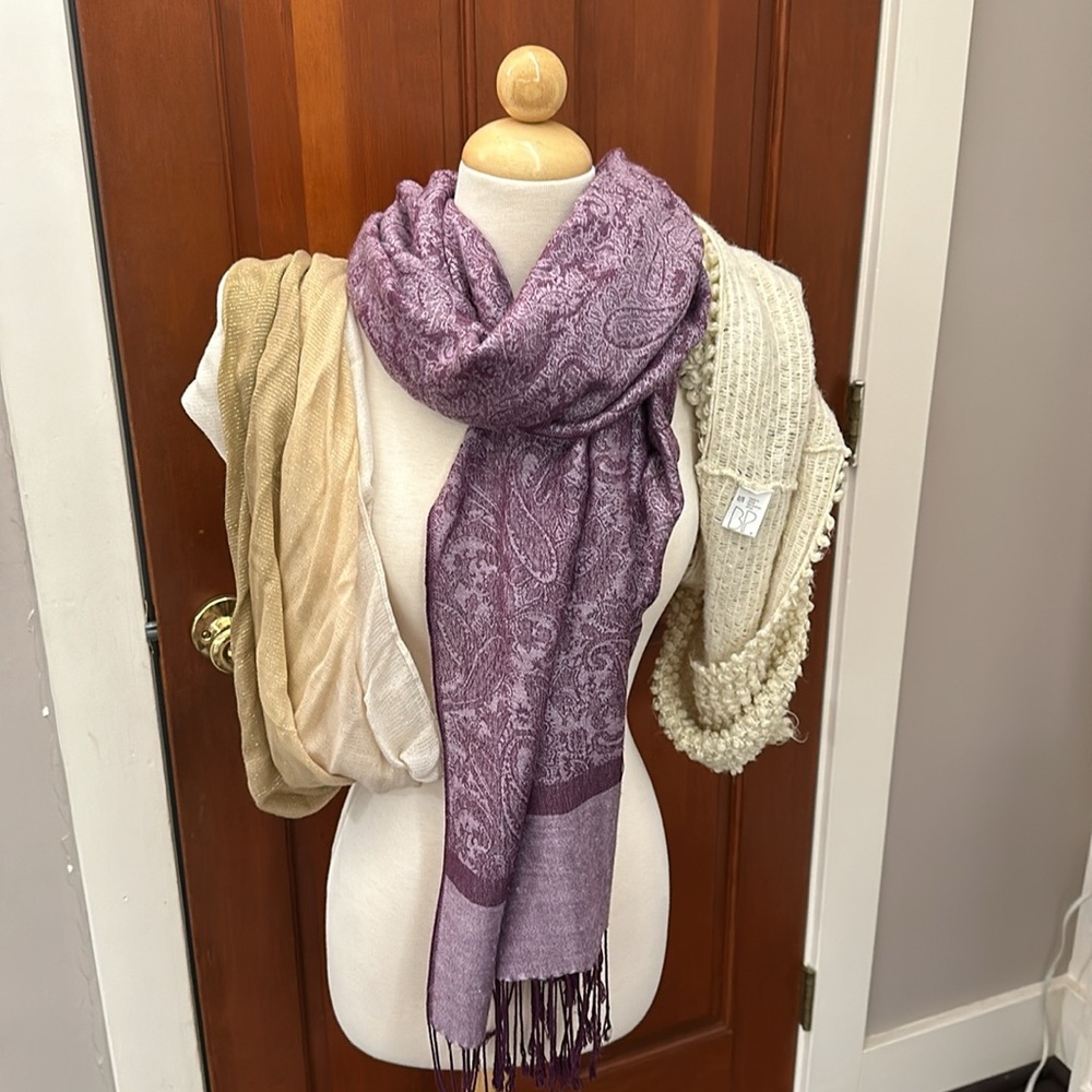 Scarves Bundle - image 1